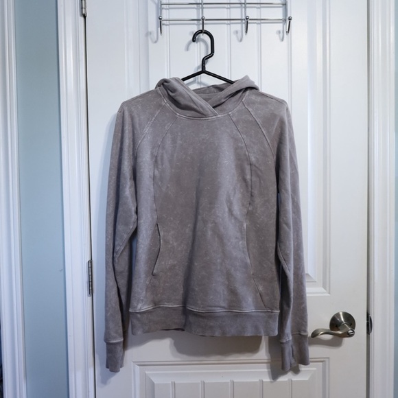 Lululemon Scuba Pullover *Wash Washed Dark Chrome Womens Size 4 - Picture 2 of 10